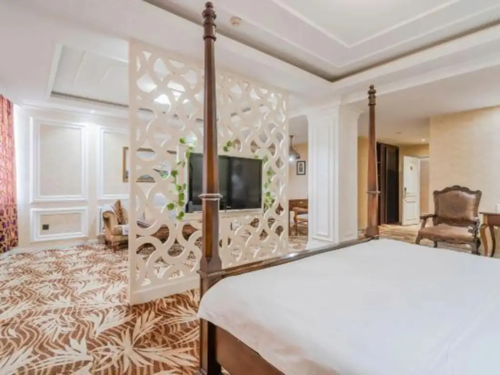 Циндао: Guifu Garden Hotel