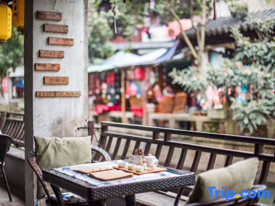 Цзиньцзэ: Lianshuo Sweetmeats Hostel