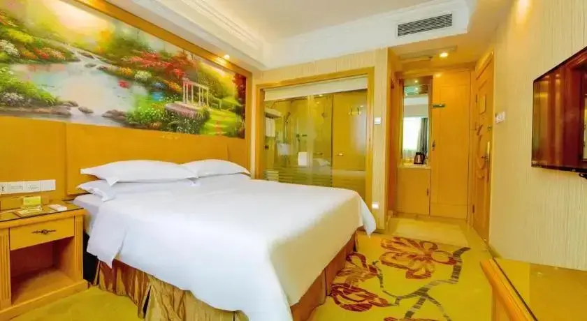 Шэньчжэнь: Vienna Hotel （Shenzhen Bantian Guangyayuan Station）