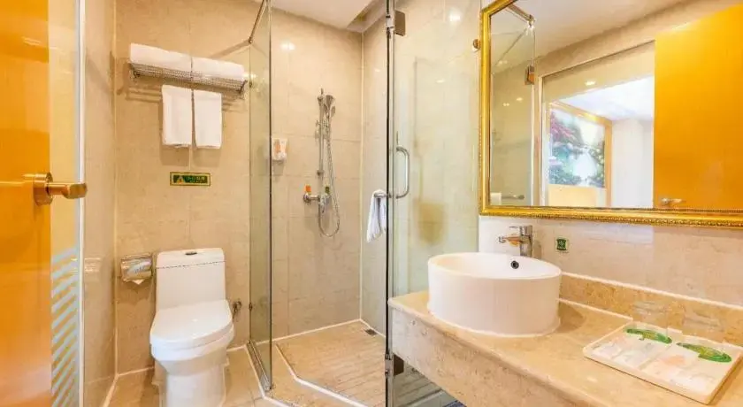 Шэньчжэнь: Vienna Hotel (Shenzhen Bantian Guangyayuan Station)