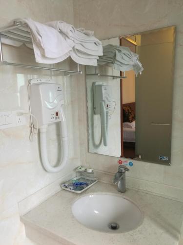 Чжоушань: Zhujiajian golden beach Seaview guesthouse