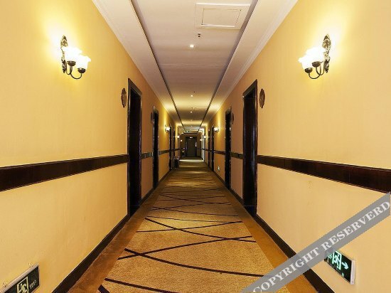 Шанхай: Pai Hotel (Shanghai Fengxian)
