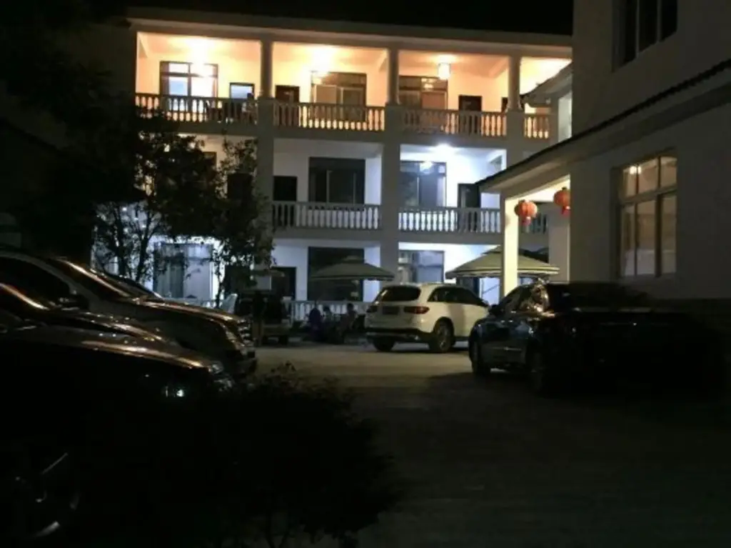 Чэнду: Jintaiyang Country Hotel