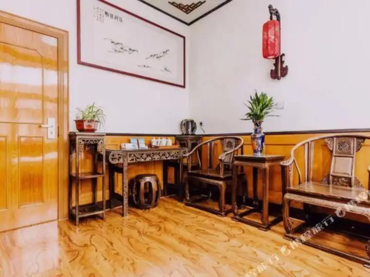 Циндао: Xiufeng Business Hotel