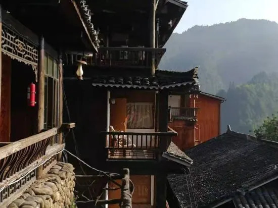 Леишан: Yunduan · Lanyueting Resort Hotel (Xijiang Guanjingtai)