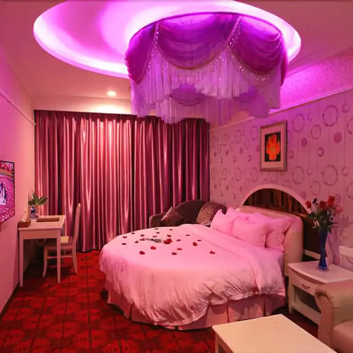 Чжухай: Zhahai Crowne Holiday Hotel