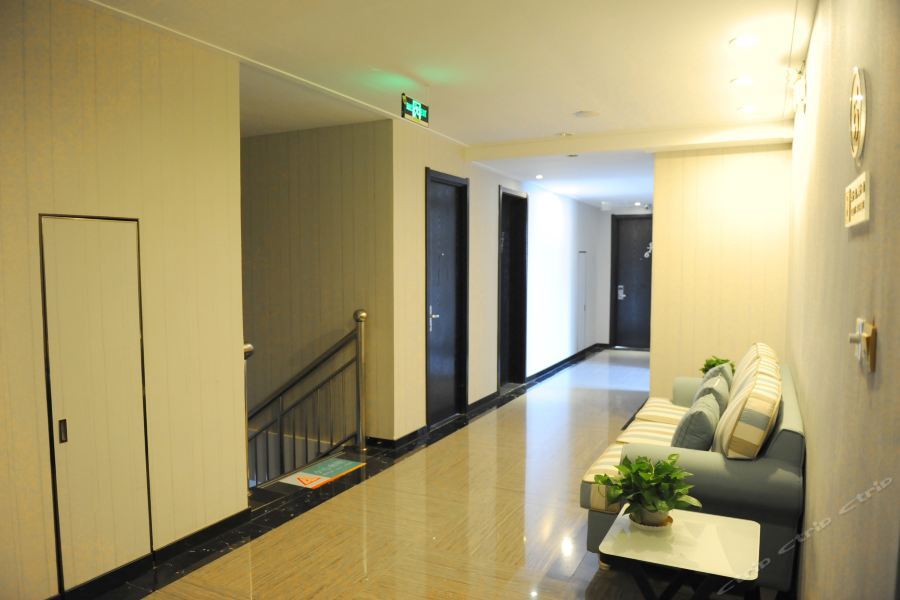 Fengfa Fashion Hotel — фото 1