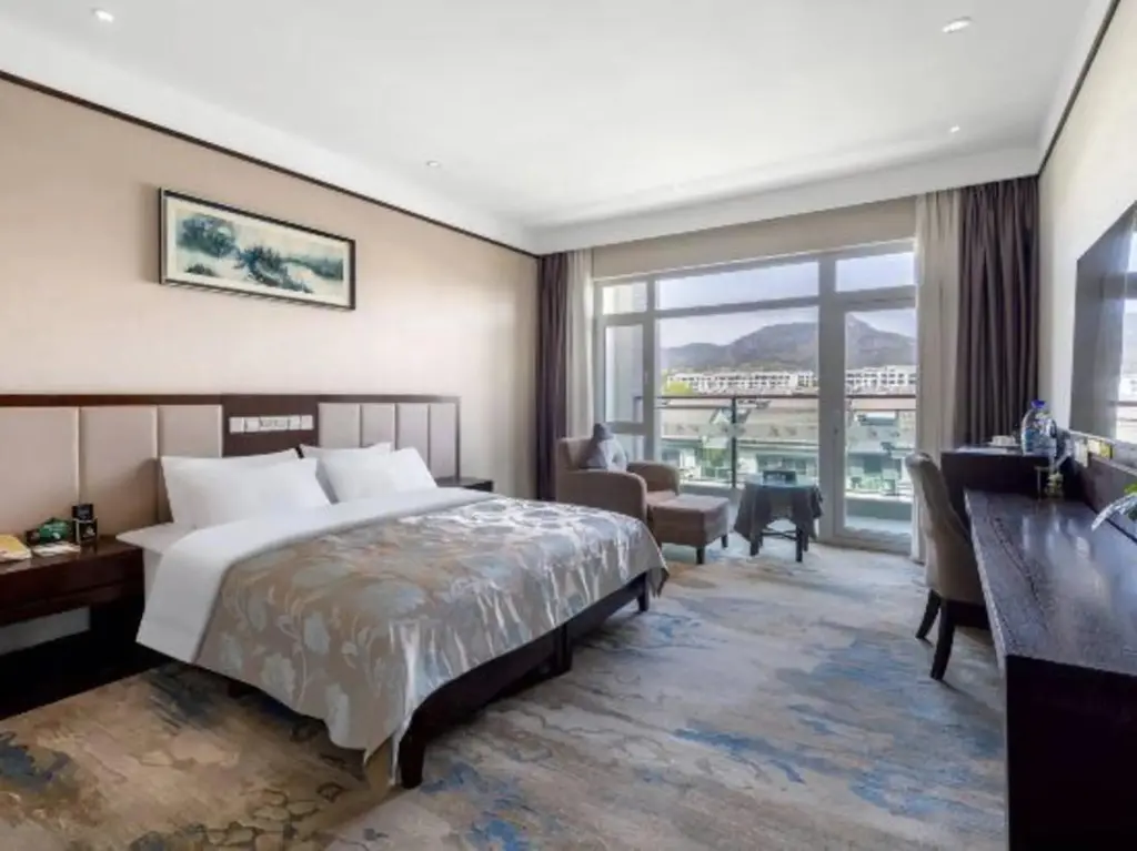 Цзыбо: Grand Cloud View Hotel