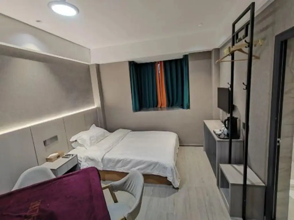 Чунцин: Jinyi Hostel