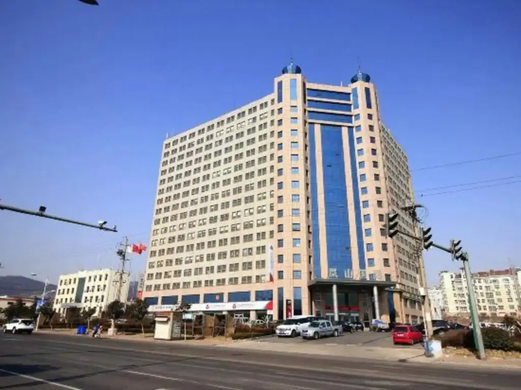Hotels in Rizhao — фото 1