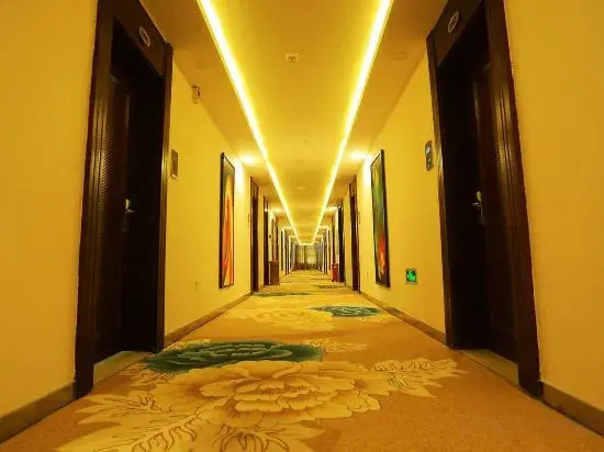 Yihao Boutique Hotel — фото 1