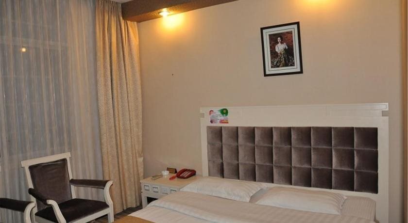 Чжанцзяцзе: Zhangjiajie Huaya Business Hotel