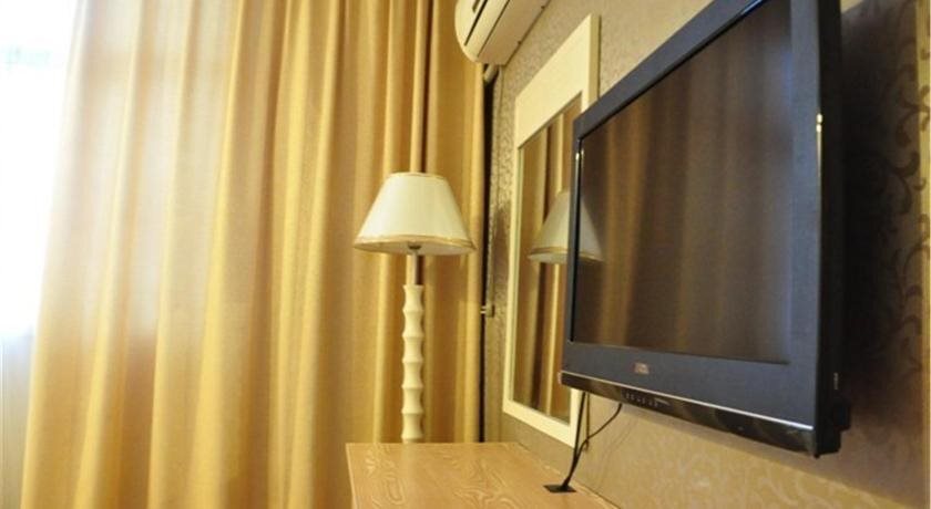 Чжанцзяцзе: Zhangjiajie Huaya Business Hotel
