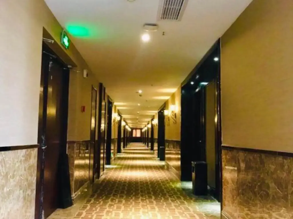 Чаншу: TuoMao   Hotel