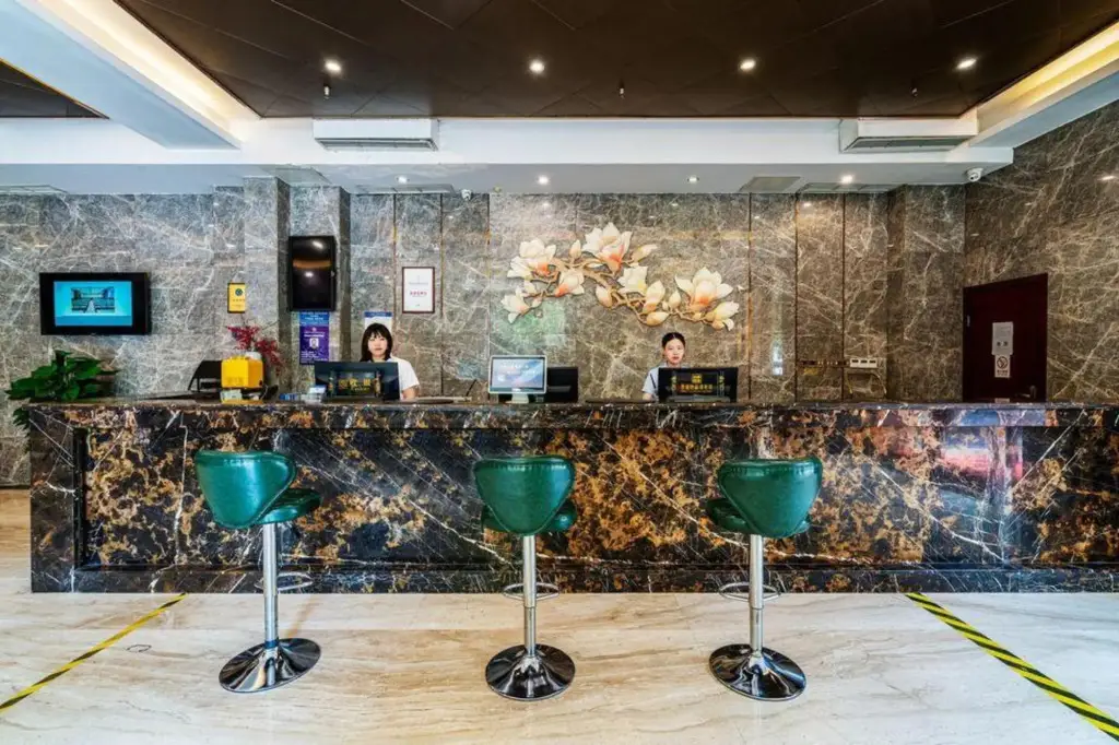 Чэнду: Chengdu Mulan Hotel (Zhongba Subway Station Qingyang Industry Headquarters Base)