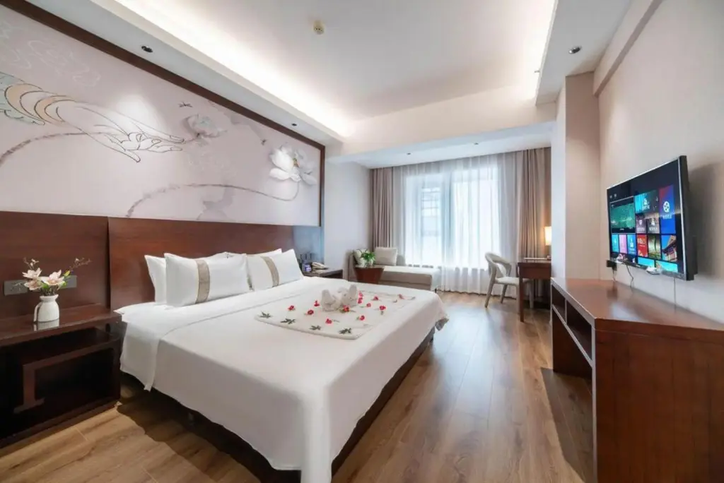 Чэнду: Chengdu Mulan Hotel (Zhongba Subway Station Qingyang Industry Headquarters Base)