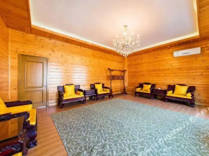 Таншань: Succeed Hotel