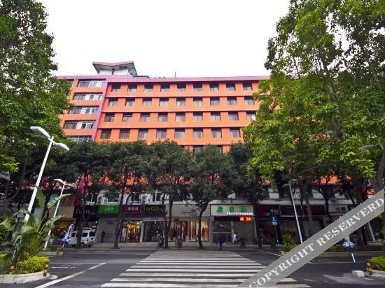 City Citizen Zoom Youth Hostel — фото 1