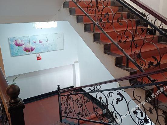 Хуанши: Huangshi Jinse Gangwan Hotel