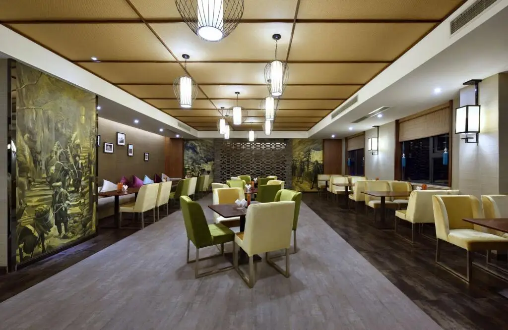 Яань: Howdy Smart Hotel Yaan Branch