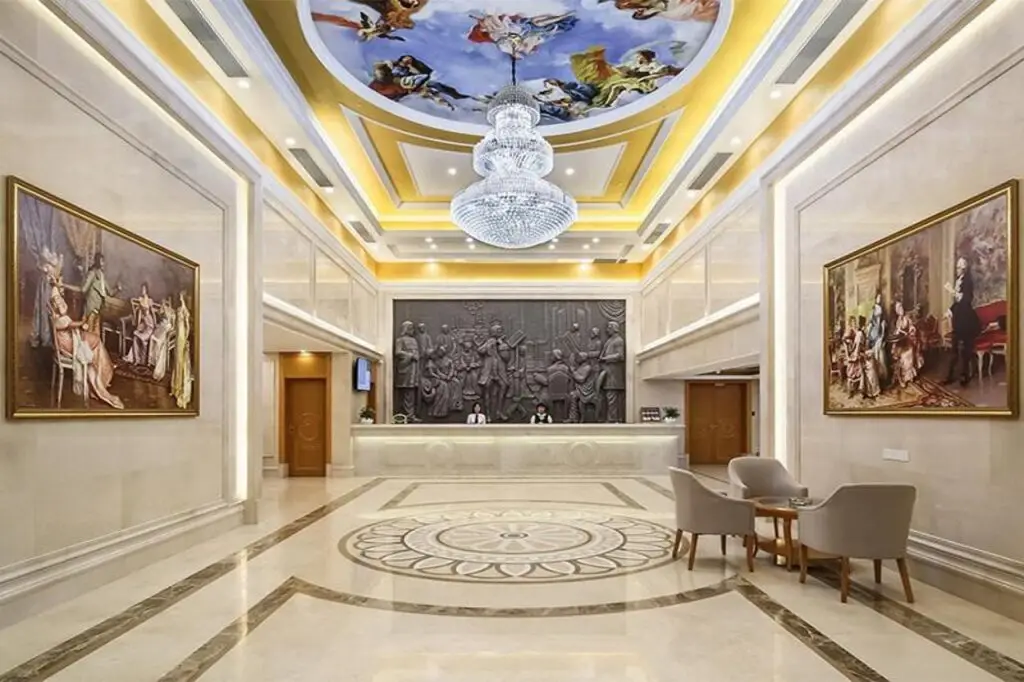 Нанкин: Vienna Hotel Nanjing Olympic Sports Center