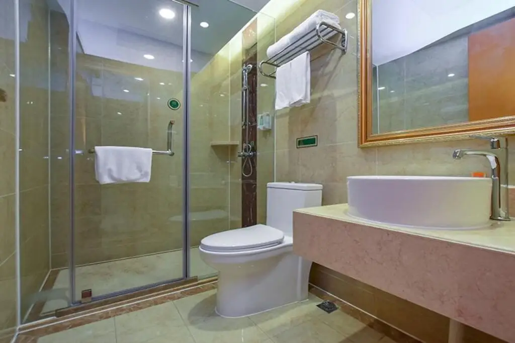 Нанкин: Vienna Hotel Nanjing Olympic Sports Center