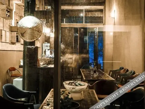 Чжанцзяцзе: Bantianju Hostel