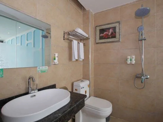Гуйлинь: Jin Xiu Xiao Xiang Hotel (Guilin North High-speed Railway Station)