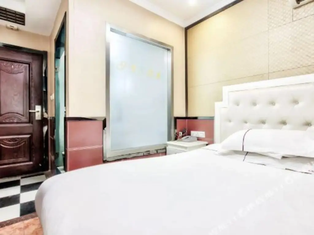 Нанкин: Nanjing Kending Hotel(Longjiang Er Dian)