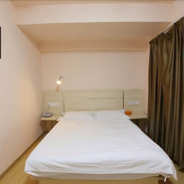 Нанкин: Lanqin Hotel