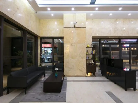 Чунцин: Chongqing Langqin Light Luxury Boutique Hotel