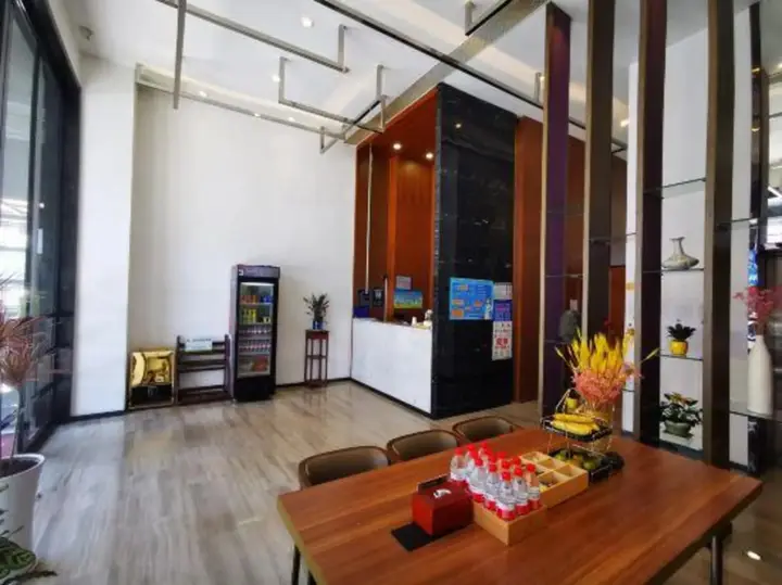 Дунгуань: Bafang Select Hotel (Dongguan Dalang RT-Mart Store)