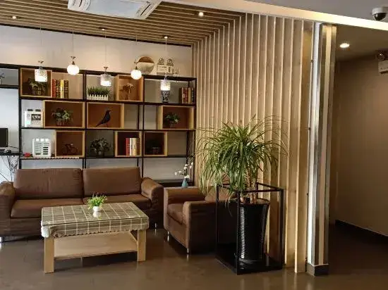 Шанхай: Yiheng Hotel (Shanghai Hongqiao Beixinjing Subway Station)
