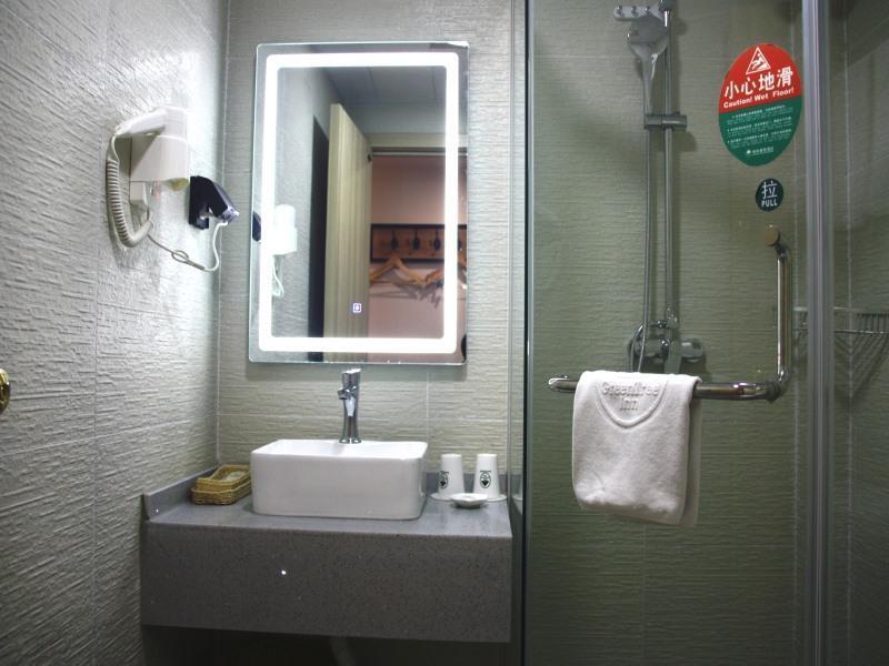 Цзинань: GreenTree Inn Ji nan Tianqiao District Railway sta