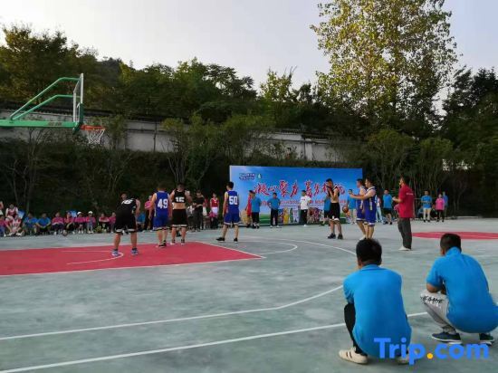 Хучжоу: ZhongNan Resort Hotel