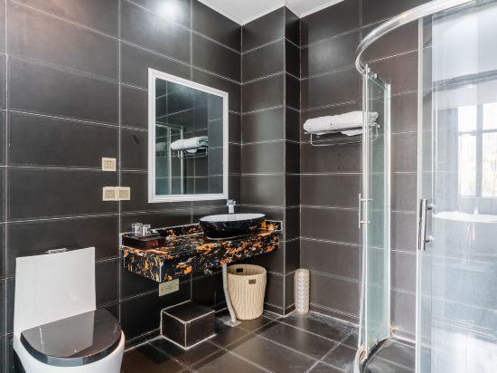 Чэнду: Boli 24 Fang Theme Hotel