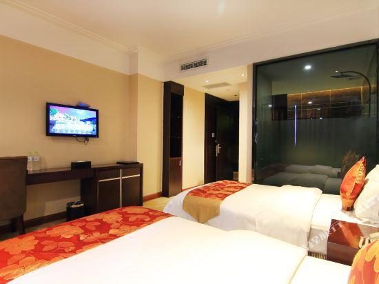 Чэнду: Jizhun Hotel(Chengdu Pengruili,Zhongba Metro Station)