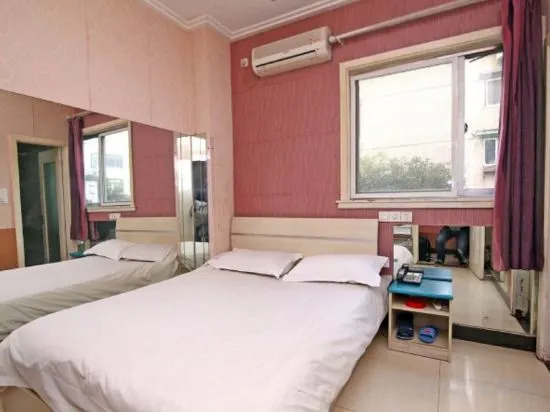 Шанхай: Stars 99 Hotel (Shanghai Railway Station No. 2 branch)