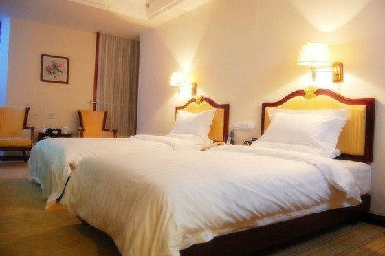 Longjiang Hongfu Hotel — фото 1