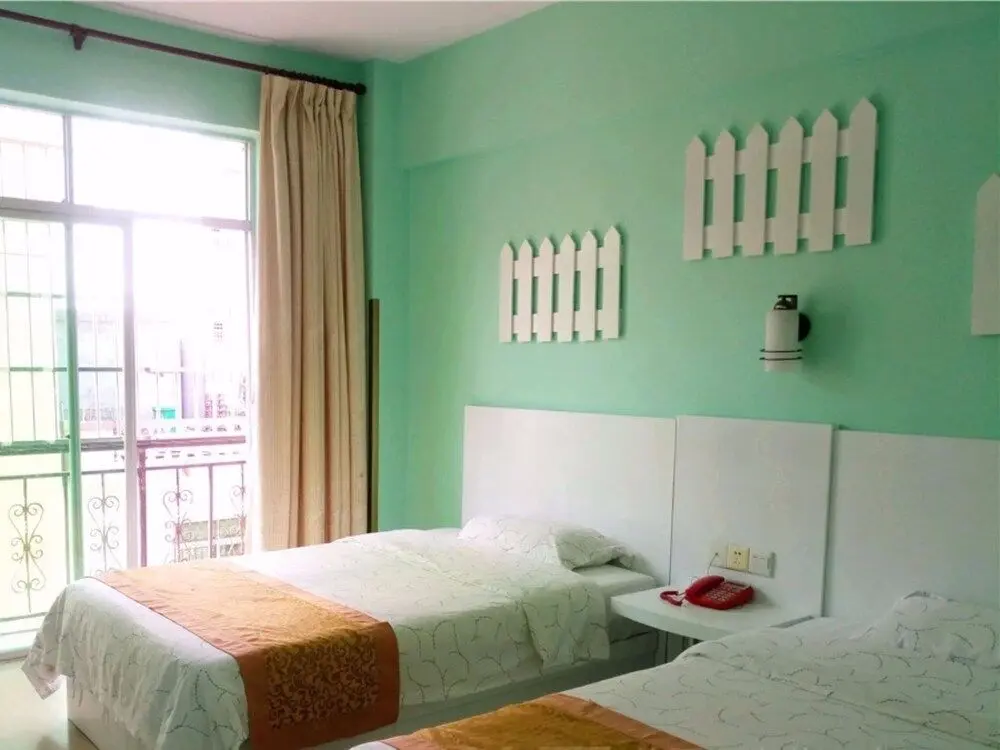 Санья: V8 Express Hotel Shangping St 7 Alley