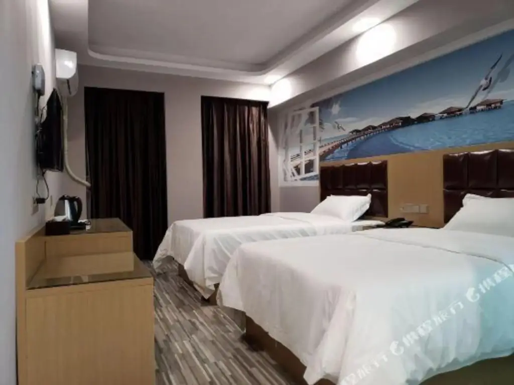 Ухань: Haoting Business Hotel Wuhan Guanshan