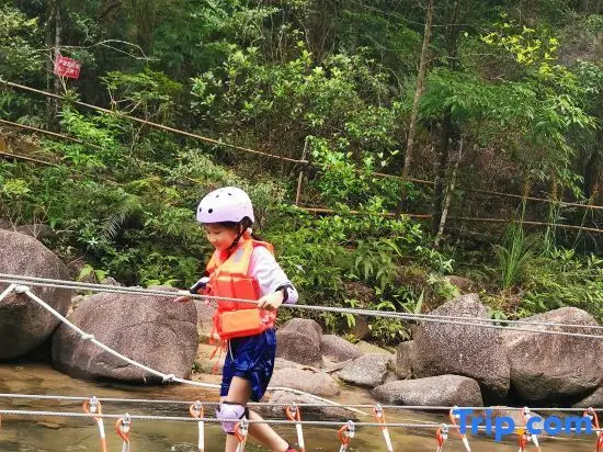 Гуанчжоу: Guangzhou Jinxiu Xiangjiang Hot Spring City