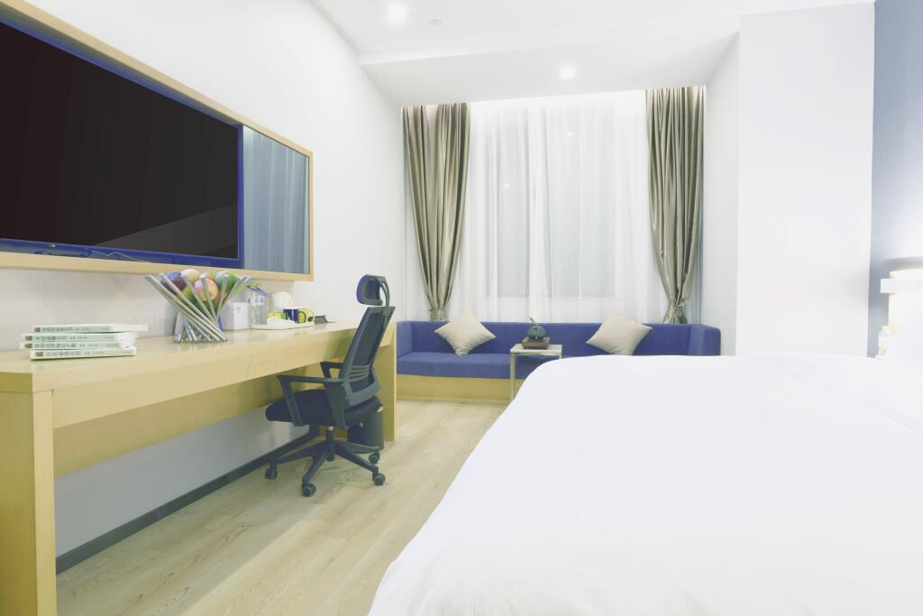 Цзинань: Holiday Inn Express Jinan Exhibition Center by IHG