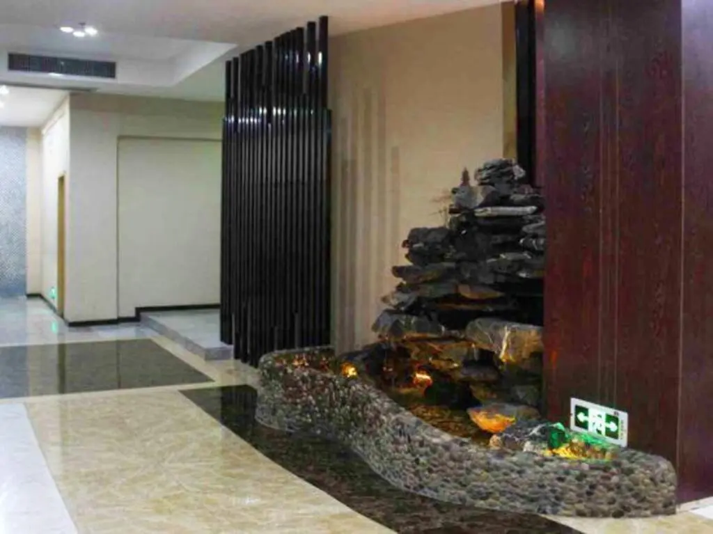 Шаогуань: Super 8 Lechang Shaoguan Renmin Middle Road