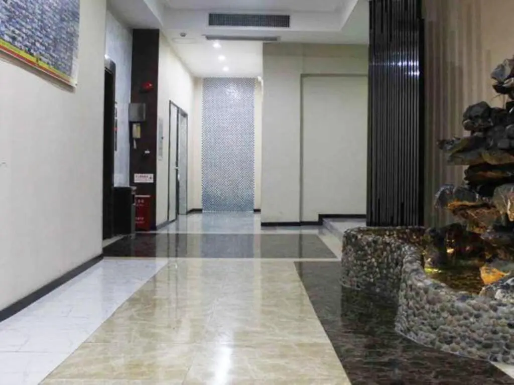 Шаогуань: Super 8 Lechang Shaoguan Renmin Middle Road