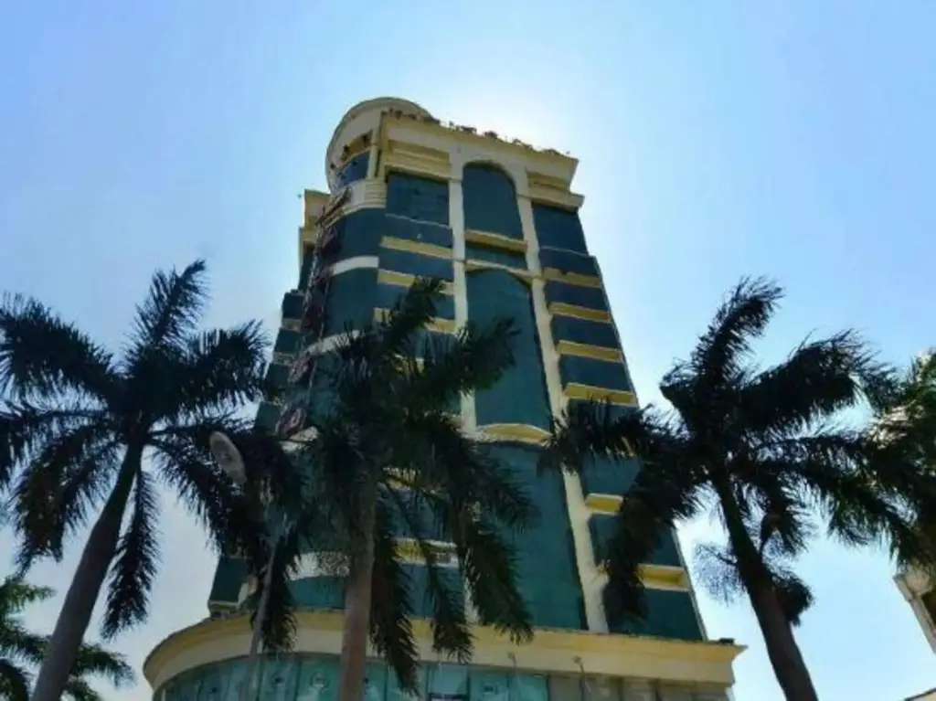 Yangguang Yihao Hotel — фото 1