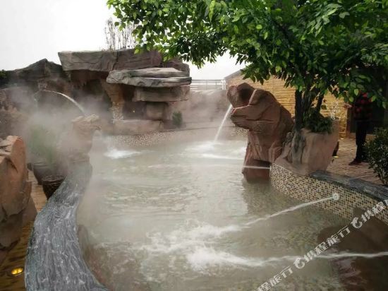 Куньмин: Yunqi Hotel
