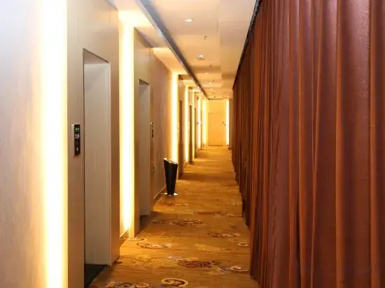 Мейчжу: Meizhou Jiayuan Hotel (Meizhou Xueyi Middle School)