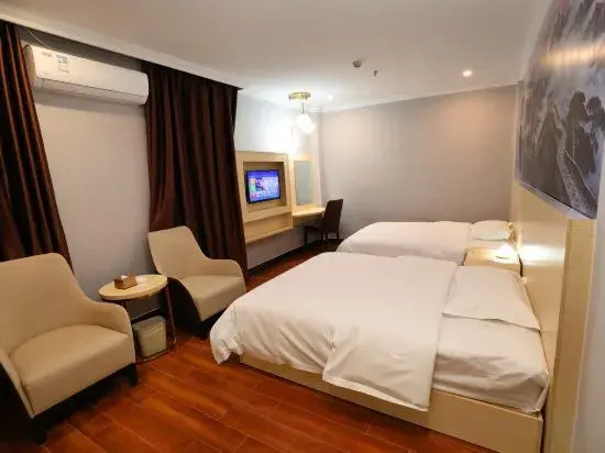 Мейчжу: Meizhou Jiayuan Hotel (Meizhou Xueyi Middle School)