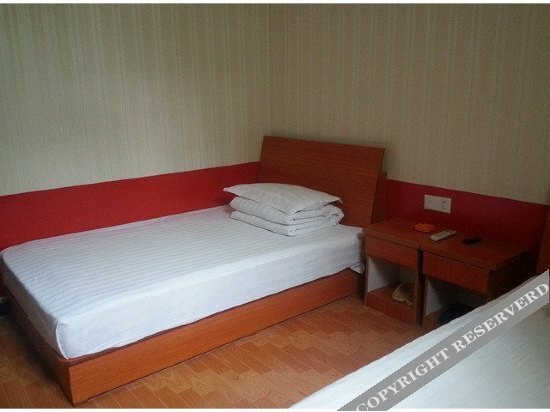 Нанкин: Zhenxia Business Hotel